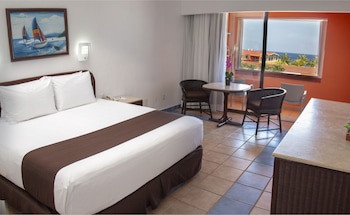 Cozumel Hotel & Resort, Trademark Collection By Wyndham