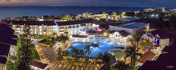Cozumel Hotel & Resort, Trademark Collection By Wyndham
