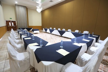Cozumel Hotel & Resort, Trademark Collection By Wyndham