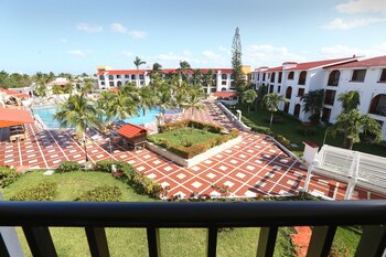 Cozumel Hotel & Resort, Trademark Collection By Wyndham