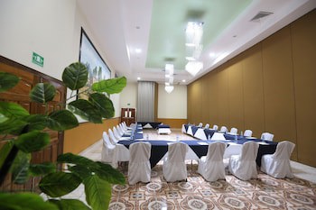 Cozumel Hotel & Resort, Trademark Collection By Wyndham