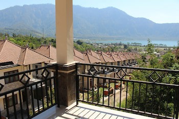 Clv Hotel & Villa