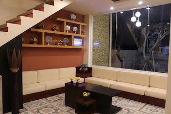 Clv Hotel & Villa