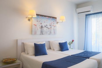 Mikes Kanarium Hotel galeri fotoğrafı