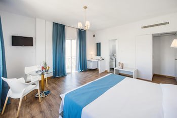 Mikes Kanarium Hotel galeri fotoğrafı