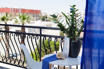 Mikes Kanarium Hotel galeri fotoğrafı