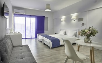 Mikes Kanarium Hotel galeri fotoğrafı