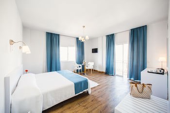 Mikes Kanarium Hotel galeri fotoğrafı