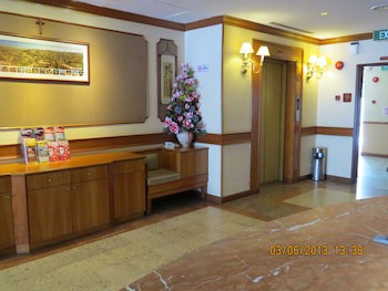 Four Chain View Hotel