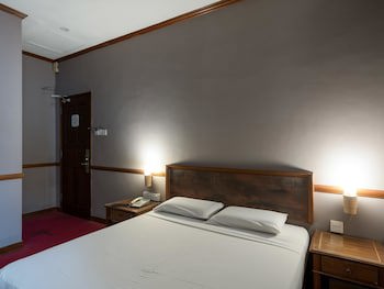 Four Chain View Hotel