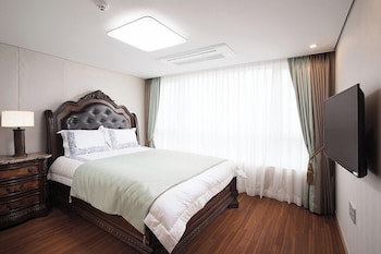 Crown Harbor Hotel Busan