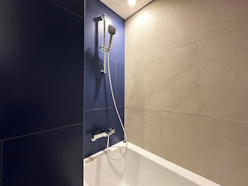 Crown Harbor Hotel Busan