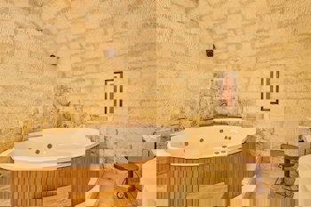 Mithra Cave Hotel - Special Class