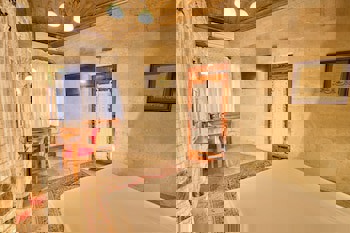 Mithra Cave Hotel - Special Class