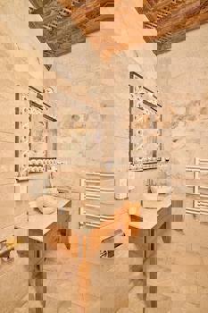 Mithra Cave Hotel - Special Class