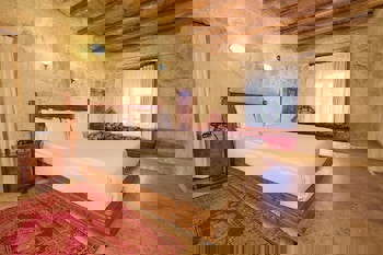 Mithra Cave Hotel - Special Class