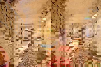 Mithra Cave Hotel - Special Class