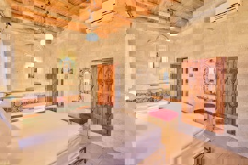 Mithra Cave Hotel - Special Class