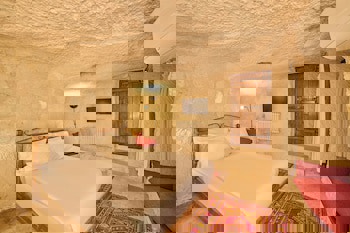 Mithra Cave Hotel - Special Class