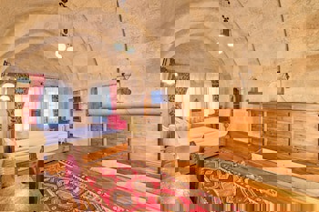 Mithra Cave Hotel - Special Class