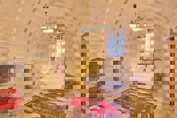 Mithra Cave Hotel - Special Class