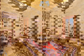 Mithra Cave Hotel - Special Class