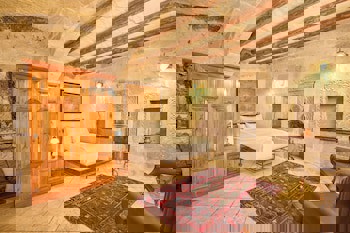 Mithra Cave Hotel - Special Class