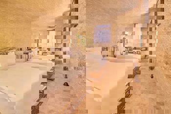 Mithra Cave Hotel - Special Class