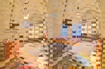 Mithra Cave Hotel - Special Class