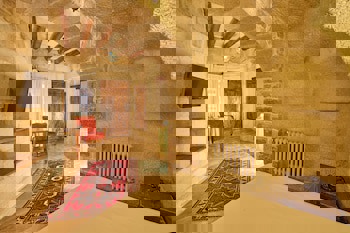 Mithra Cave Hotel - Special Class