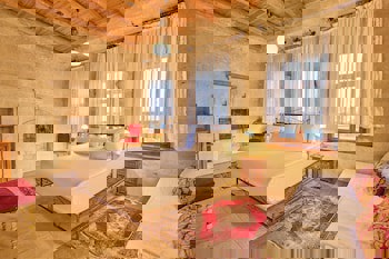 Mithra Cave Hotel - Special Class