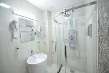 Bushi Resort & Spa