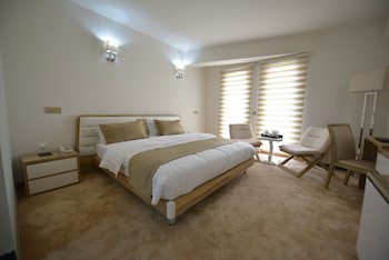 Bushi Resort & Spa