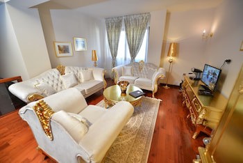 Bushi Resort & Spa