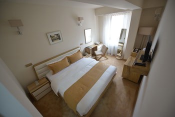 Bushi Resort & Spa