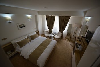 Bushi Resort & Spa