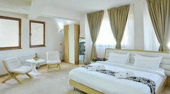 Bushi Resort & Spa