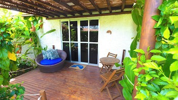 Dolphin Hotel