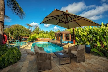 Dolphin Hotel