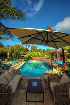 Dolphin Hotel
