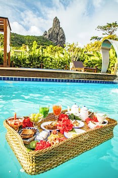 Dolphin Hotel