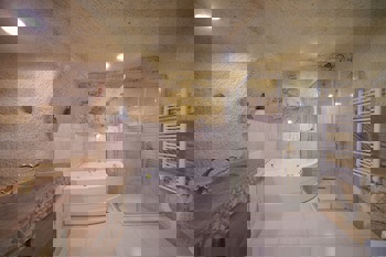 Fairyland Cave Hotel - Special Class