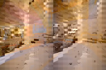 Fairyland Cave Hotel - Special Class