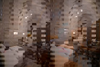 Fairyland Cave Hotel - Special Class