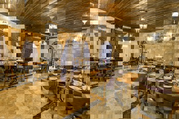 Imperial Cave Suites & Spa