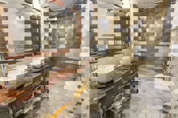 Imperial Cave Suites & Spa