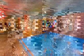 Imperial Cave Suites & Spa