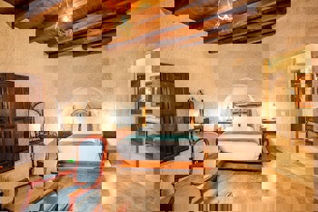 Imperial Cave Suites & Spa