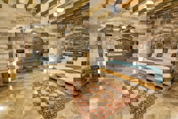 Imperial Cave Suites & Spa