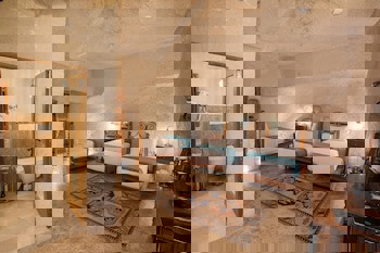 Imperial Cave Suites & Spa